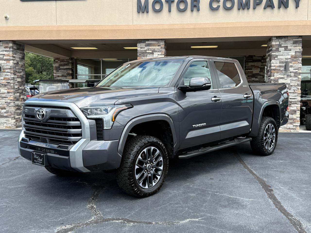 2024 Toyota Tundra Limited CrewMax 4WD