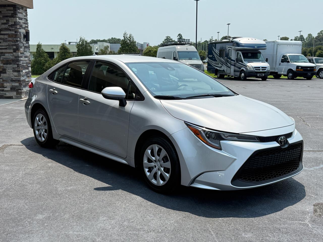 Toyota Corolla LE 2022