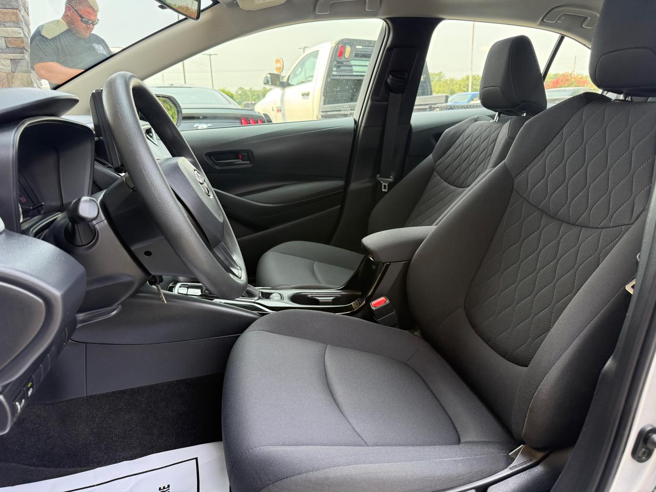 Toyota Corolla LE 2022