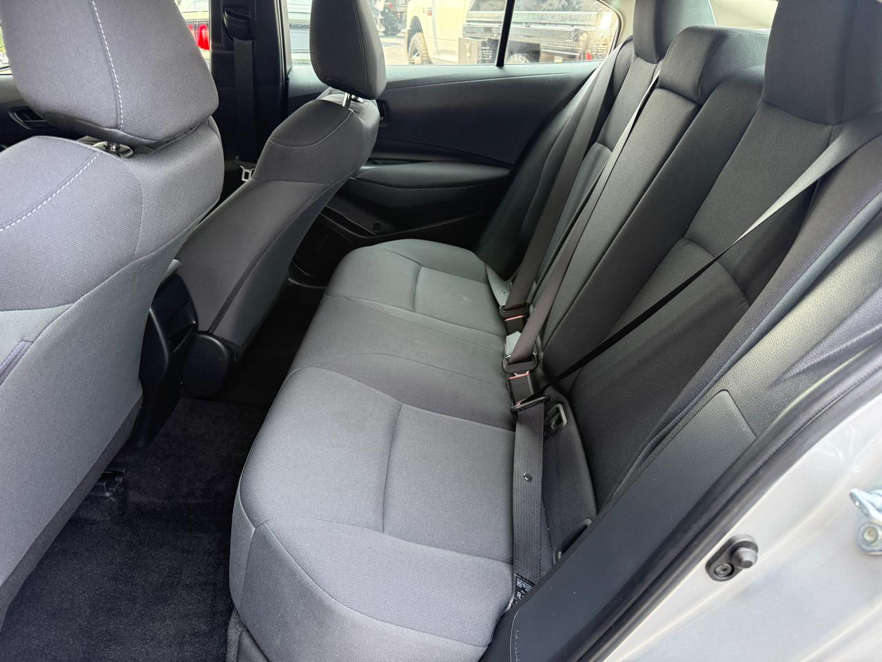 Toyota Corolla LE 2022
