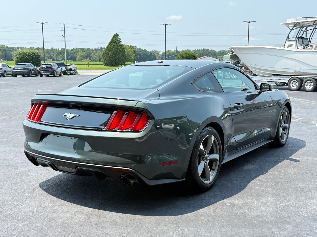 Ford Mustang Eco Premium 2D Coupe 2016