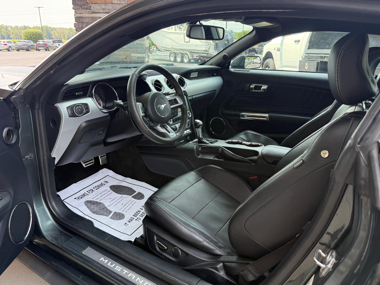 Ford Mustang Eco Premium 2D Coupe 2016