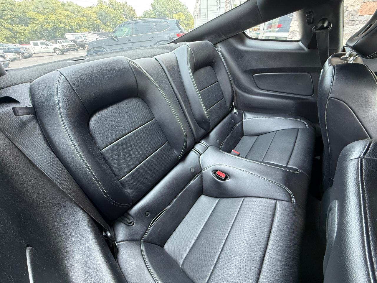 Ford Mustang Eco Premium 2D Coupe 2016