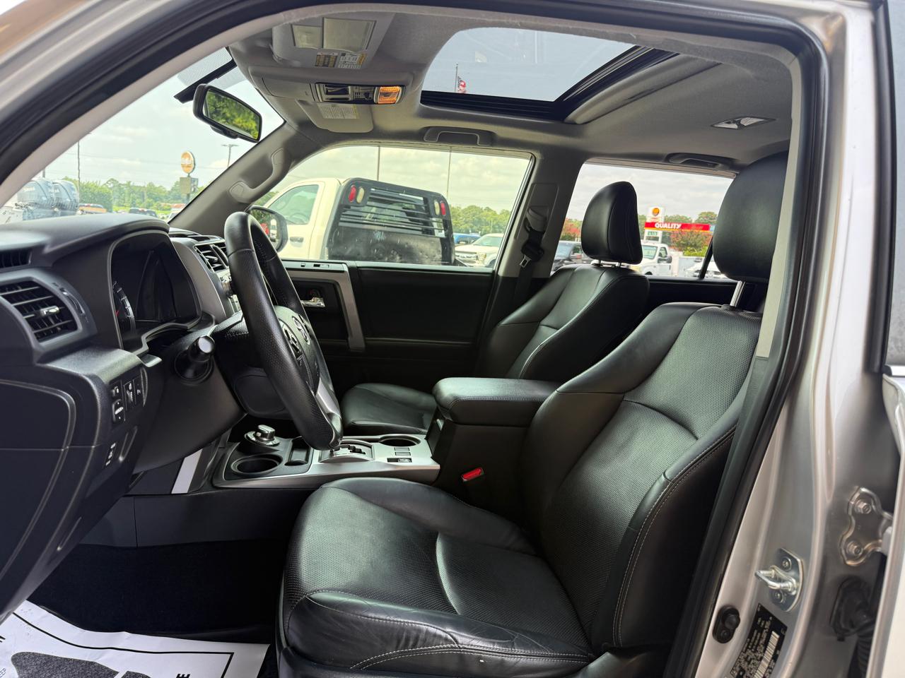 Toyota 4Runner Limited 4WD 2014