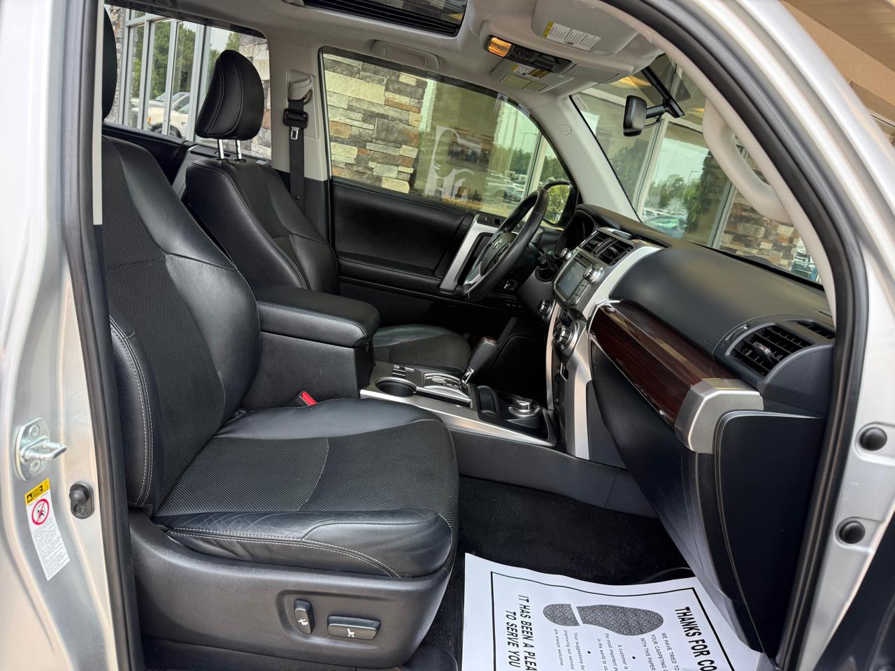 Toyota 4Runner Limited 4WD 2014