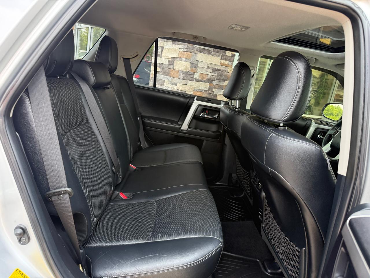 Toyota 4Runner Limited 4WD 2014