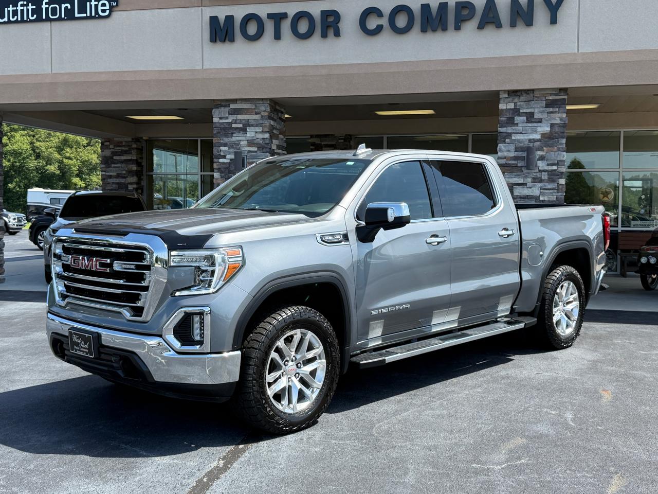 2021 GMC Sierra 1500 SLT Crew Cab 4WD