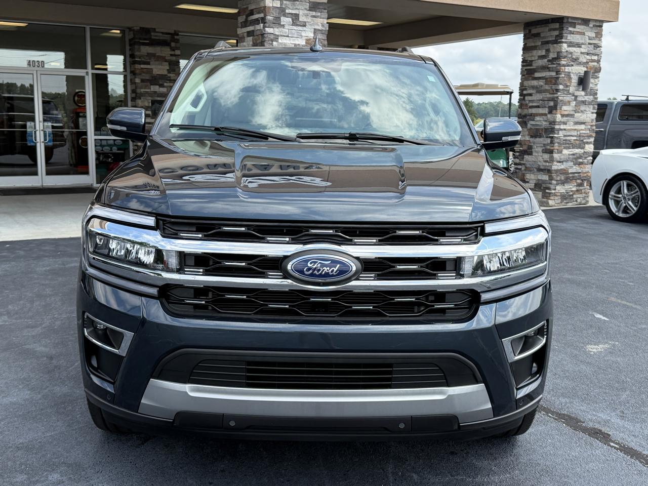 Ford Expedition MAX Limited 4WD 2024