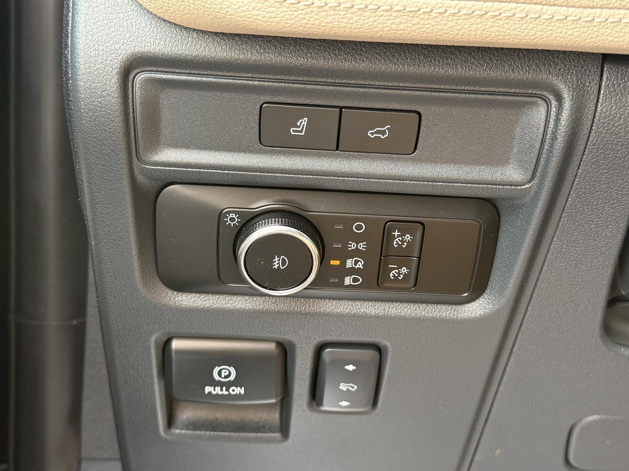 Ford Expedition MAX Limited 4WD 2024