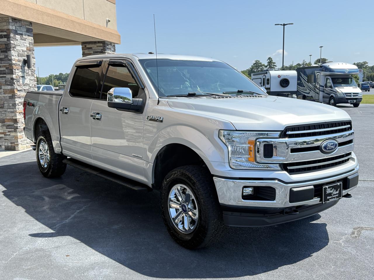 Ford F-150 XLT SuperCrew 4WD 2018