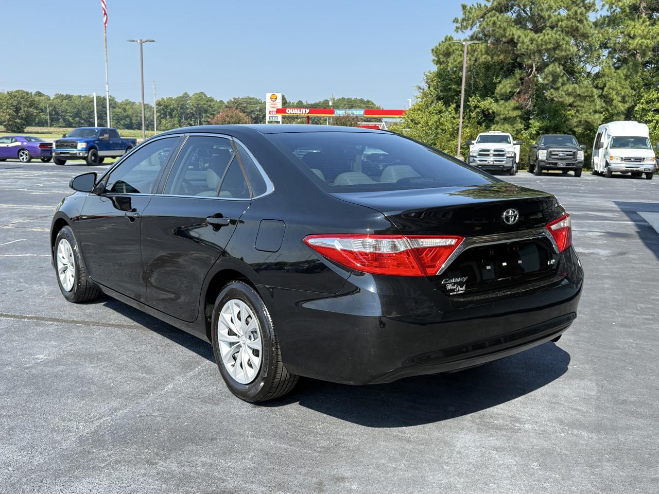Toyota Camry SE 2017