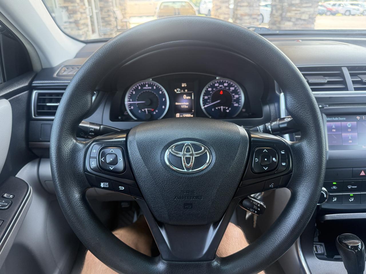 Toyota Camry SE 2017