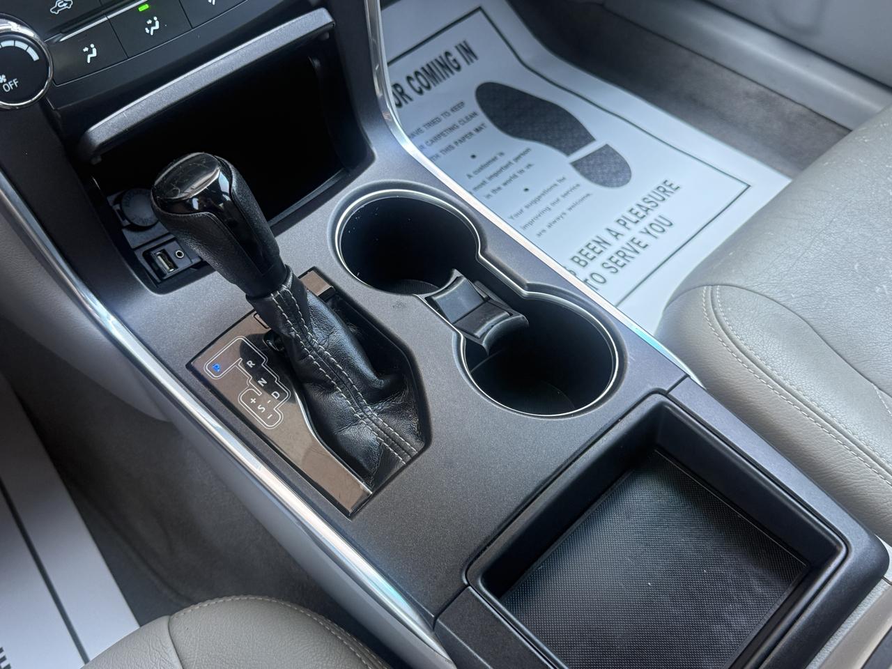 Toyota Camry SE 2017