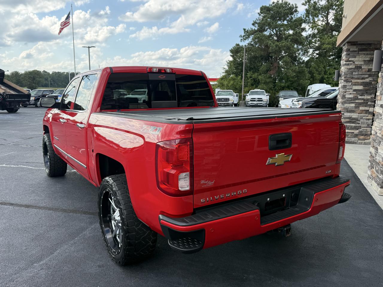 Chevrolet Silverado 1500 LTZ Crew Cab 4WD 2016