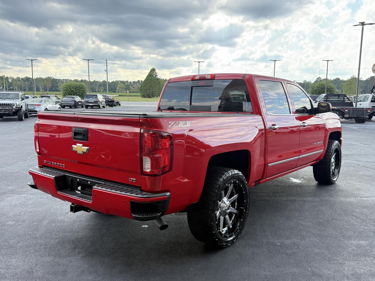 Chevrolet Silverado 1500 LTZ Crew Cab 4WD 2016