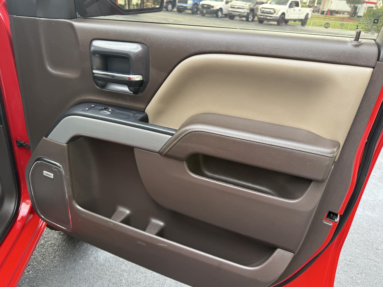 Chevrolet Silverado 1500 LTZ Crew Cab 4WD 2016