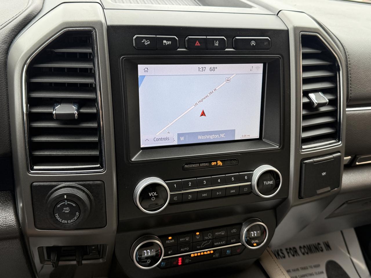 Ford Expedition MAX XLT 4WD 2021