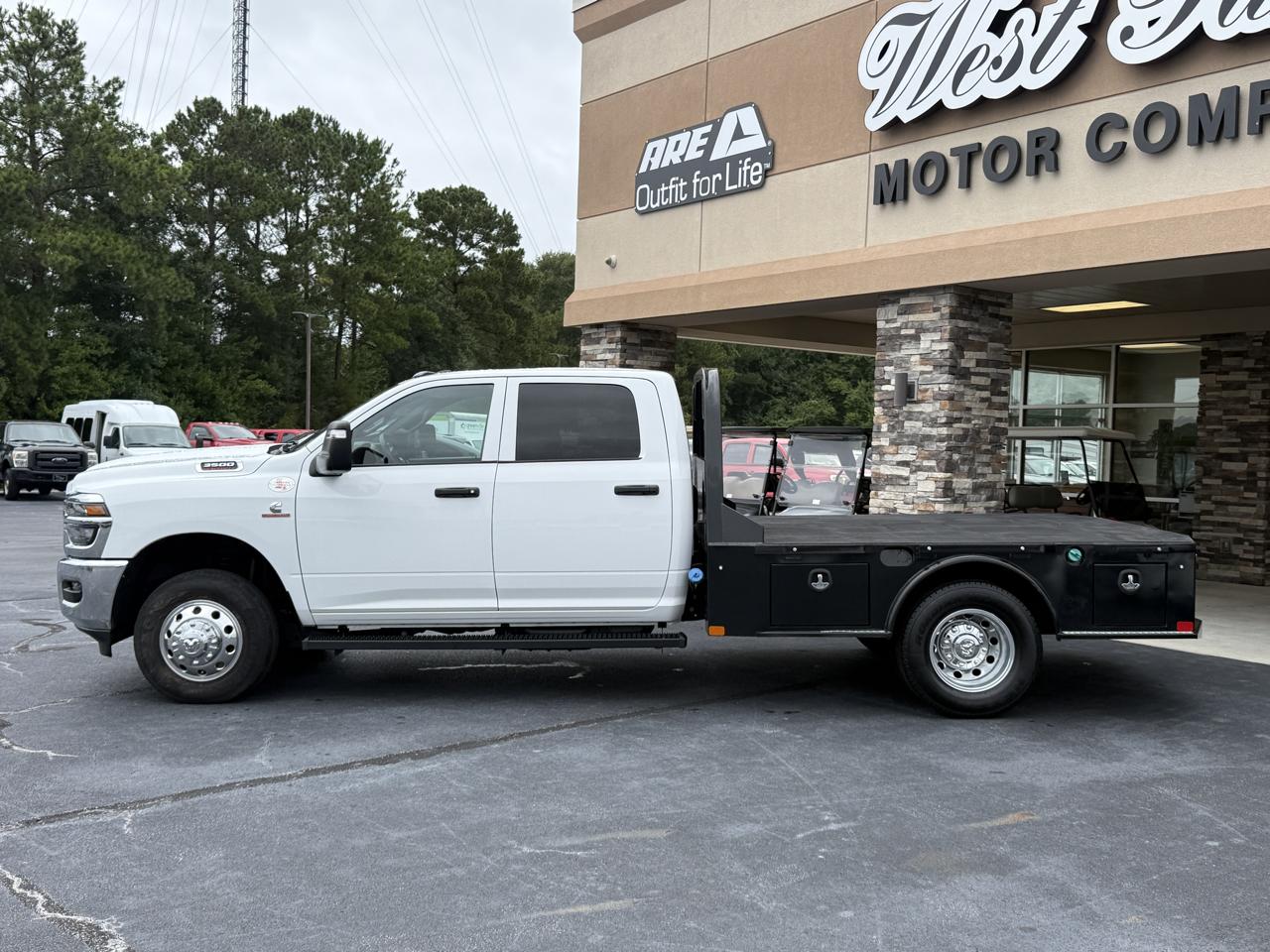 RAM 3500 Crew Cab 4WD DRW 2025