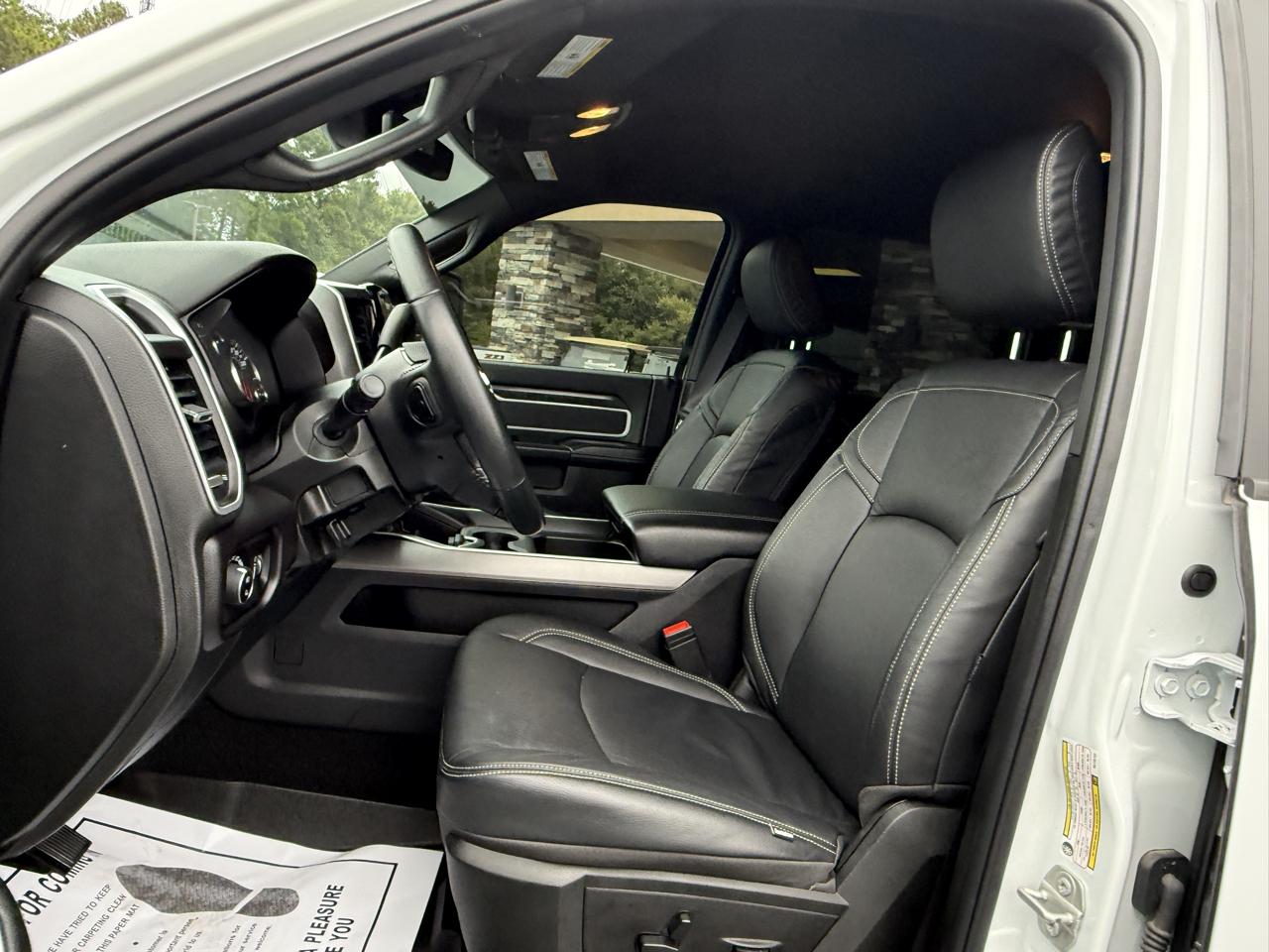 RAM 3500 Big Horn Crew Cab LWB 4WD DRW 2024
