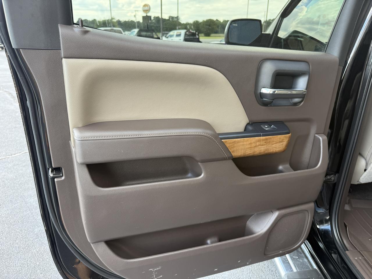 Chevrolet Silverado 1500 LTZ Crew Cab 4WD 2017