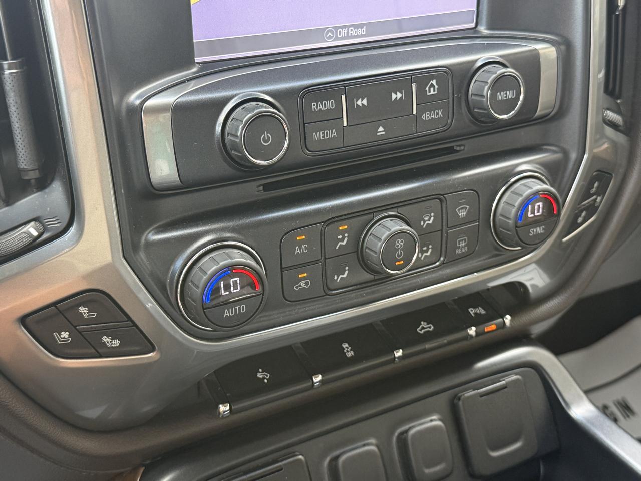 Chevrolet Silverado 1500 LTZ Crew Cab 4WD 2017