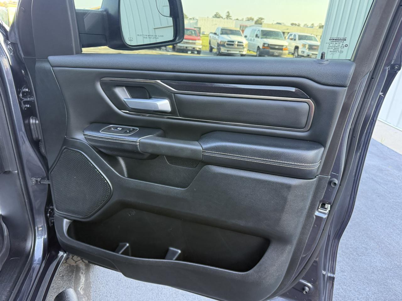 RAM 1500 Rebel Crew Cab 4WD 2021