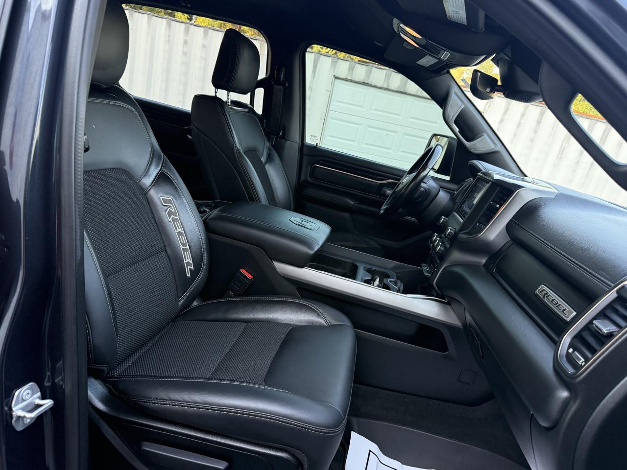 RAM 1500 Rebel Crew Cab 4WD 2021