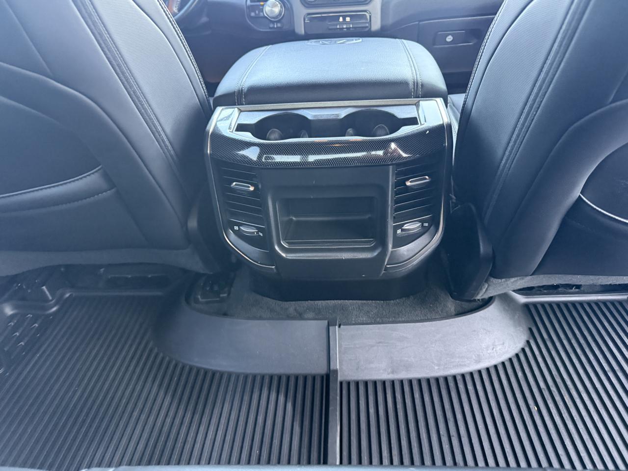 RAM 1500 Rebel Crew Cab 4WD 2021