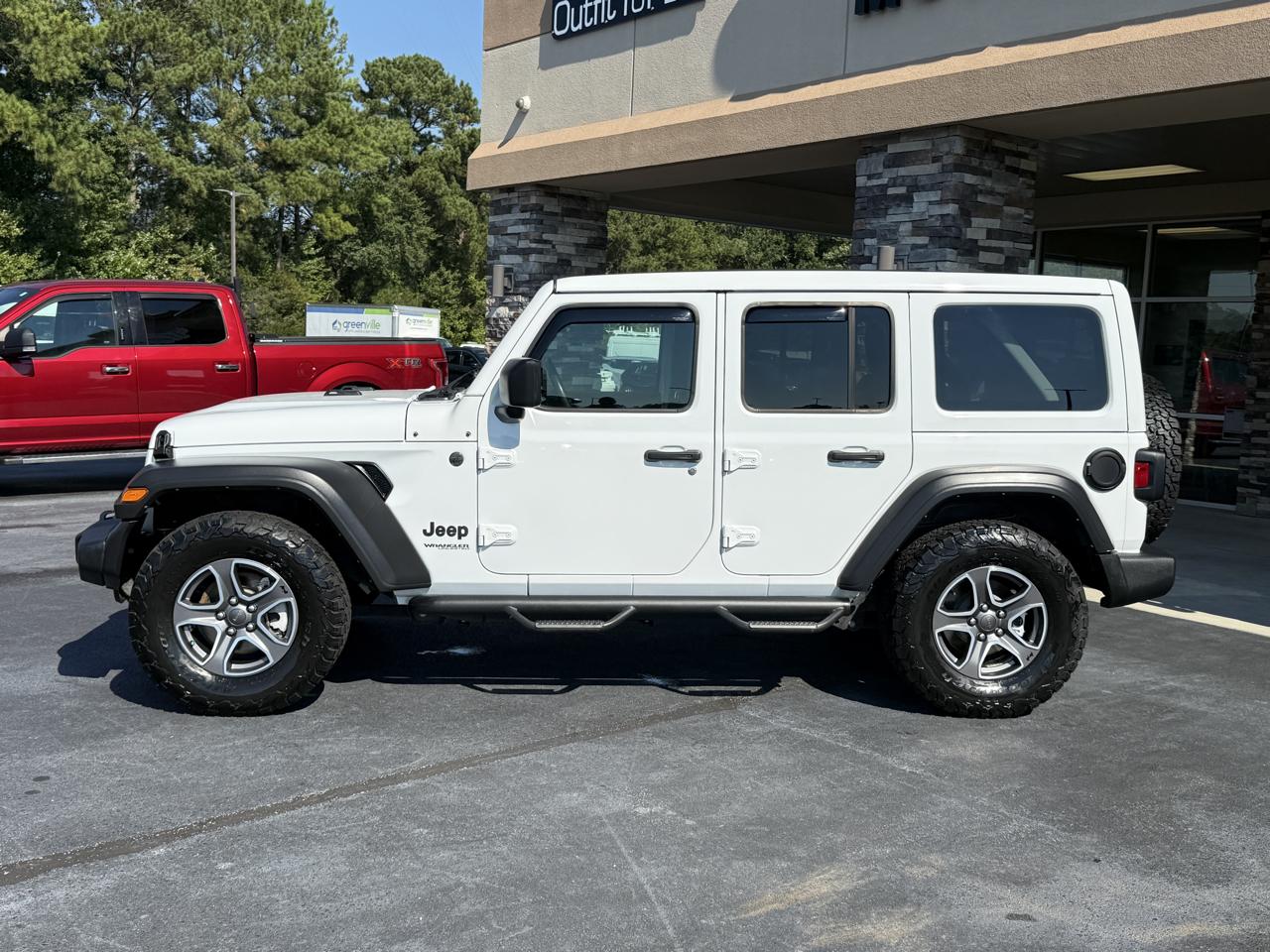 Jeep Wrangler Unlimited Sport 2022