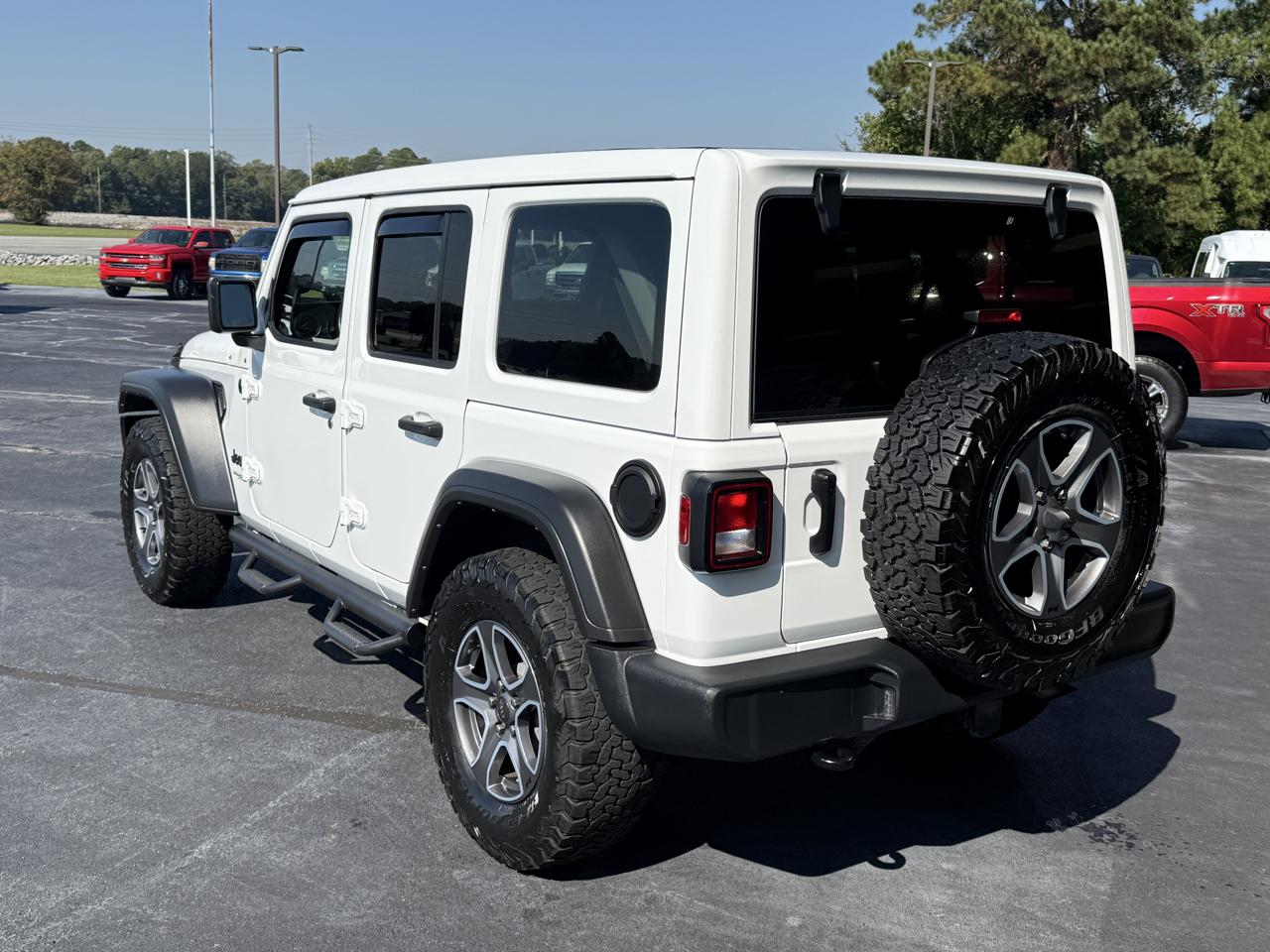 Jeep Wrangler Unlimited Sport 2022