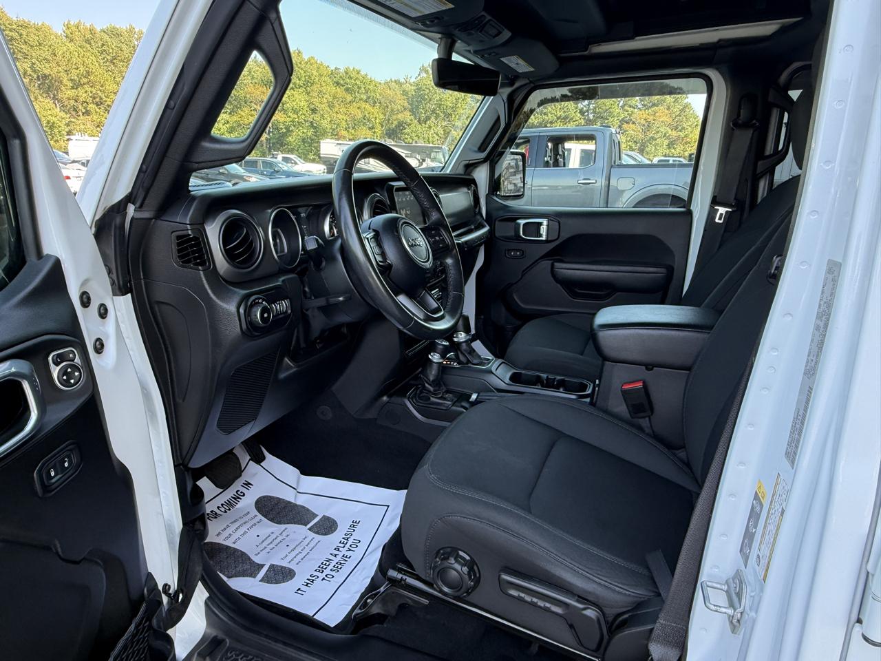 Jeep Wrangler Unlimited Sport 2022