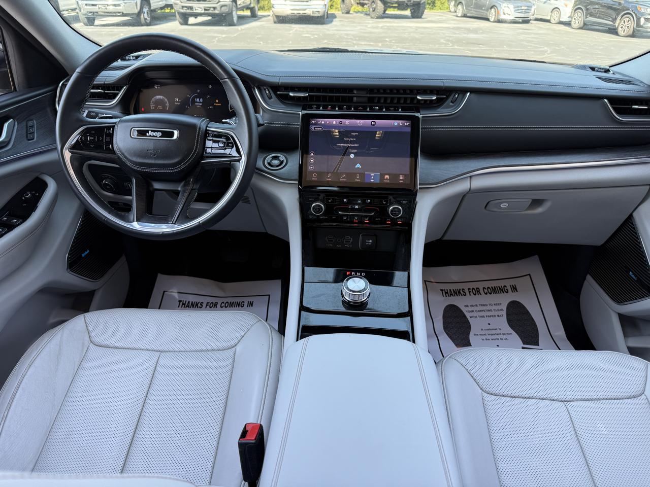 Jeep Grand Cherokee L Overland 2WD 2022