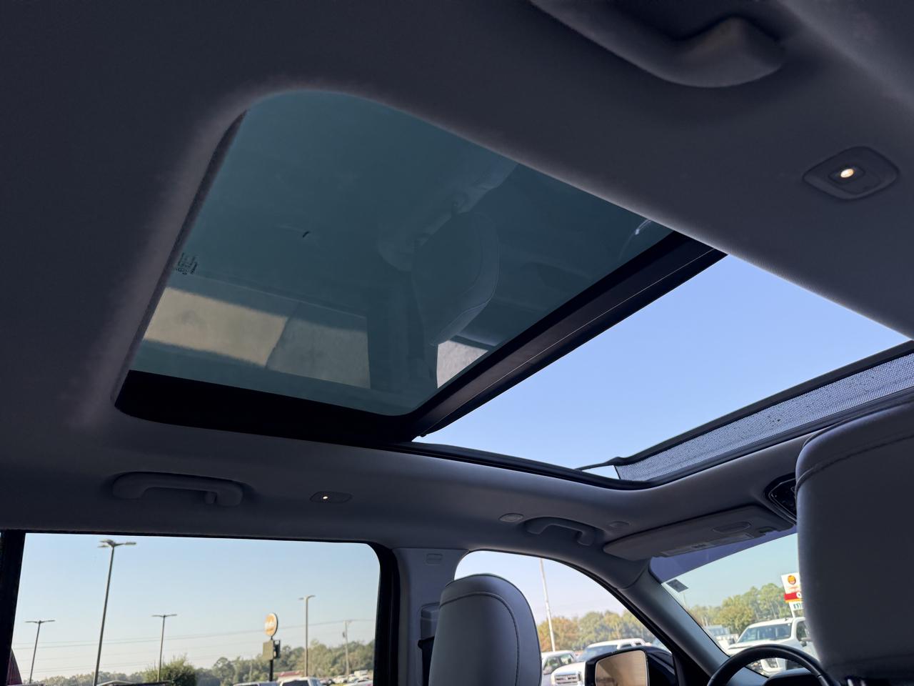 Jeep Grand Cherokee L Overland 2WD 2022