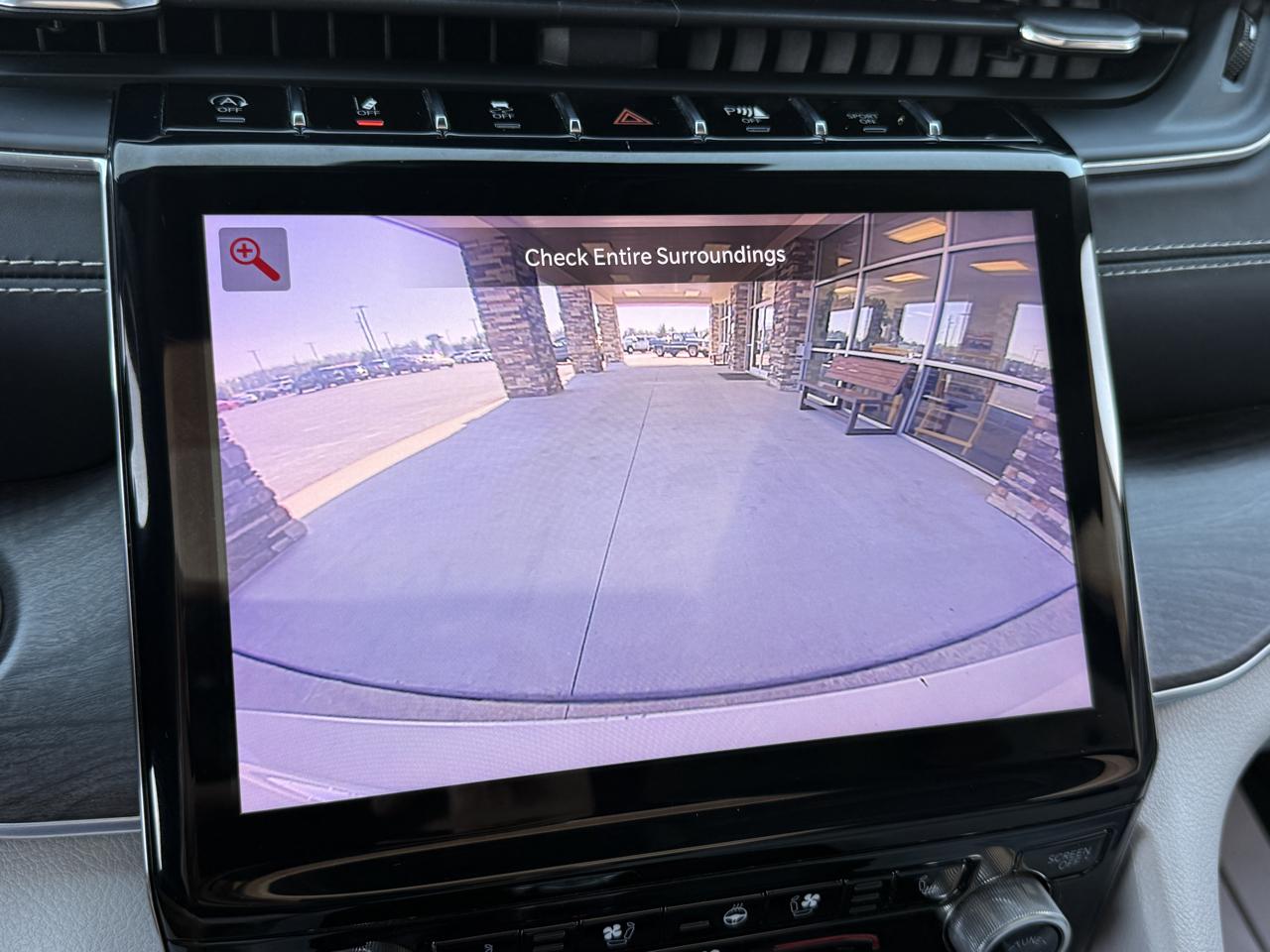 Jeep Grand Cherokee L Overland 2WD 2022