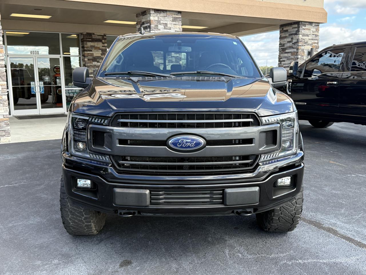 Ford F-150 XLT SuperCrew 4WD 2020