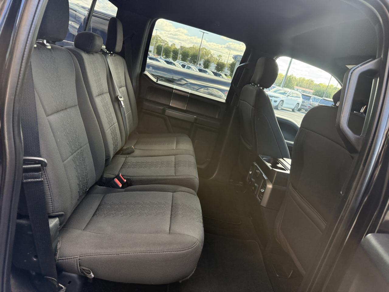 Ford F-150 XLT SuperCrew 4WD 2020