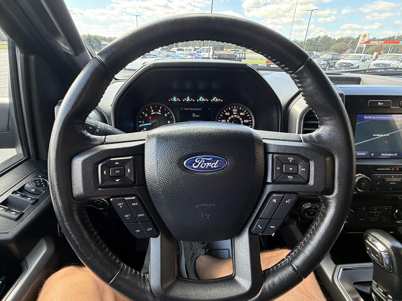 Ford F-150 XLT SuperCrew 4WD 2020