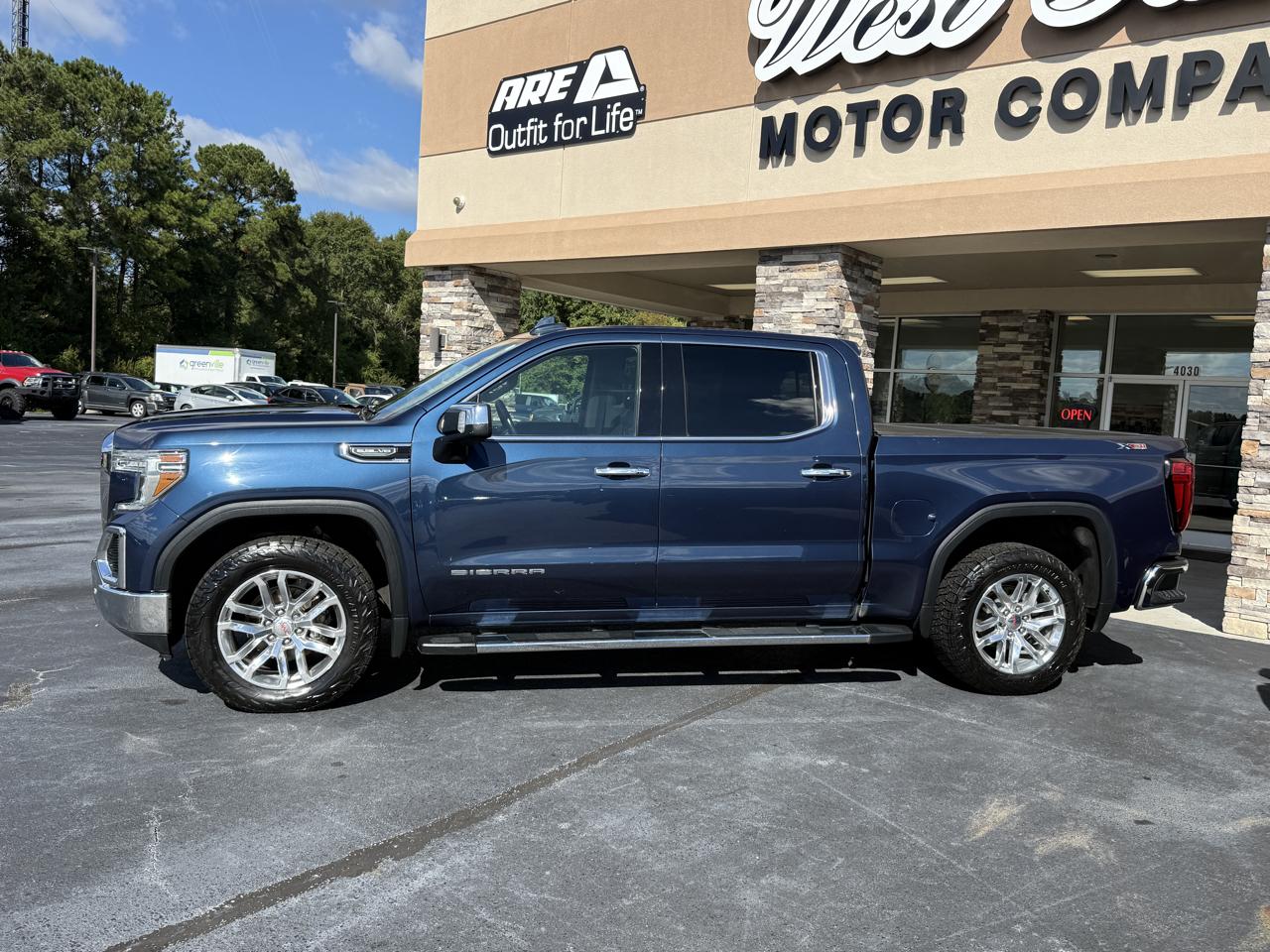GMC Sierra 1500 SLT Crew Cab 4WD 2020