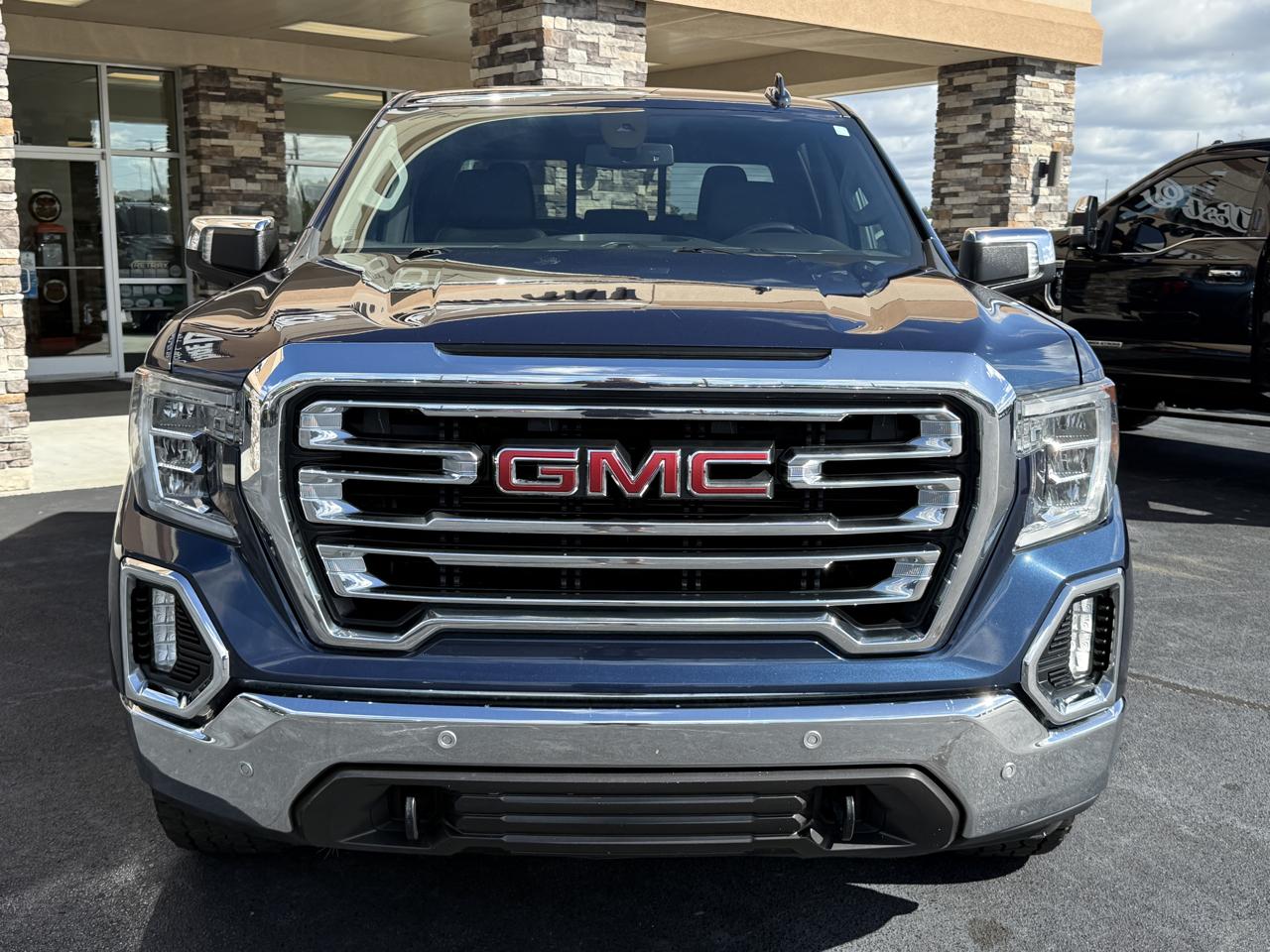 GMC Sierra 1500 SLT Crew Cab 4WD 2020