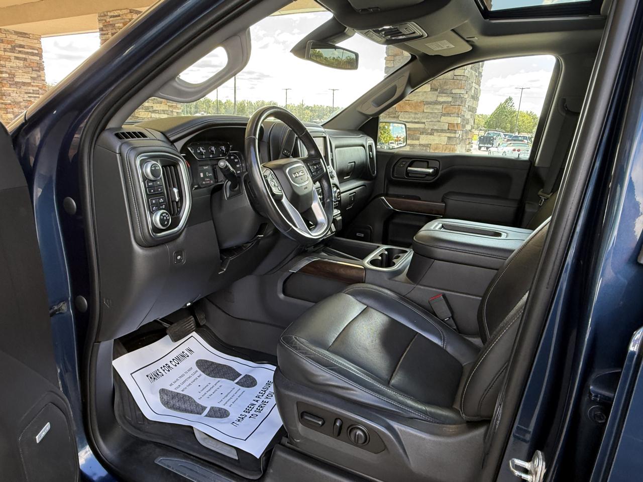 GMC Sierra 1500 SLT Crew Cab 4WD 2020