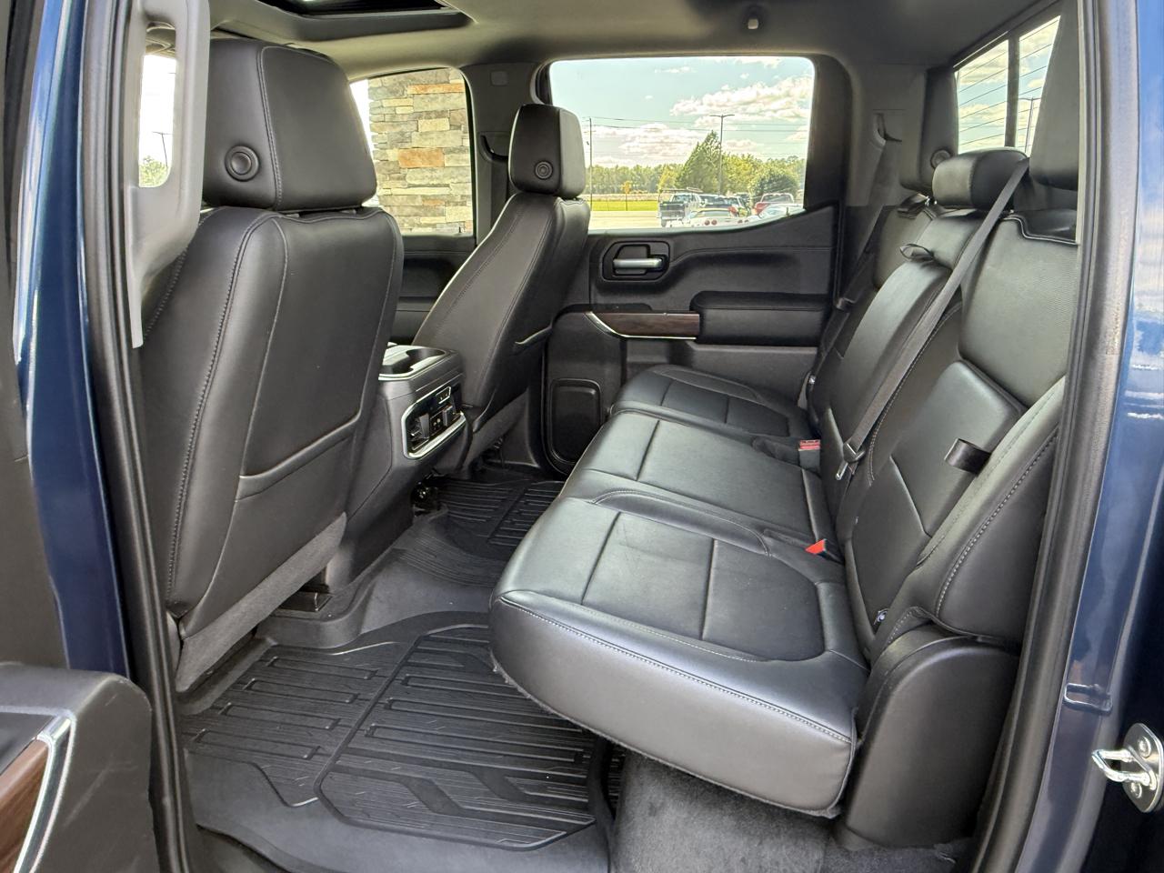 GMC Sierra 1500 SLT Crew Cab 4WD 2020