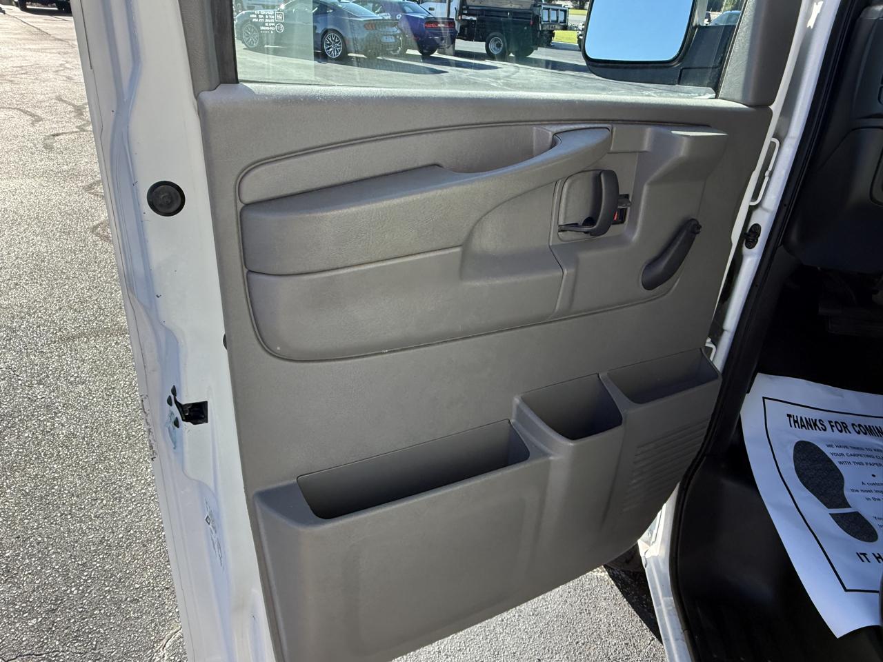 GMC Savana G2500 Cargo 2005