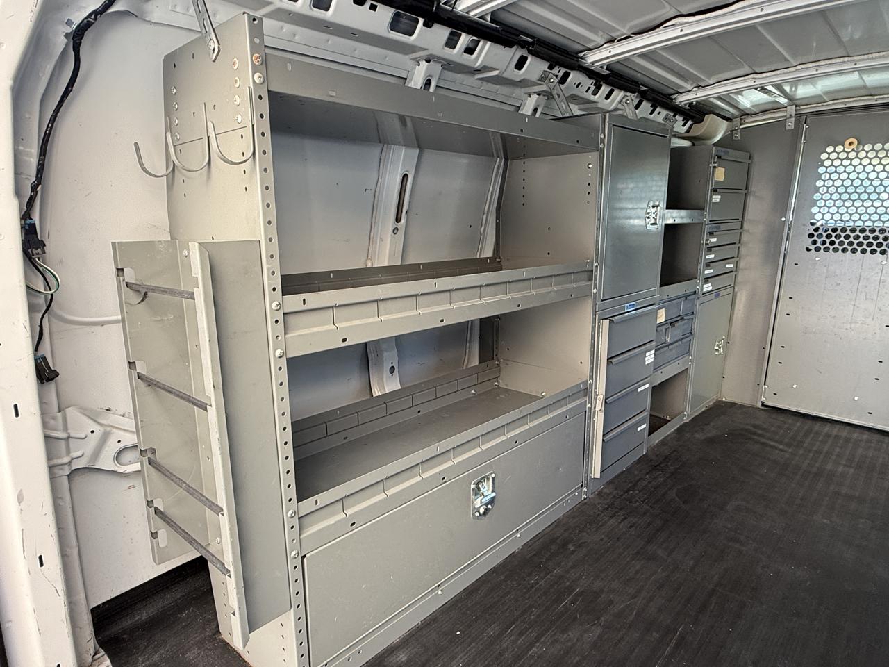 GMC Savana G2500 Cargo 2005