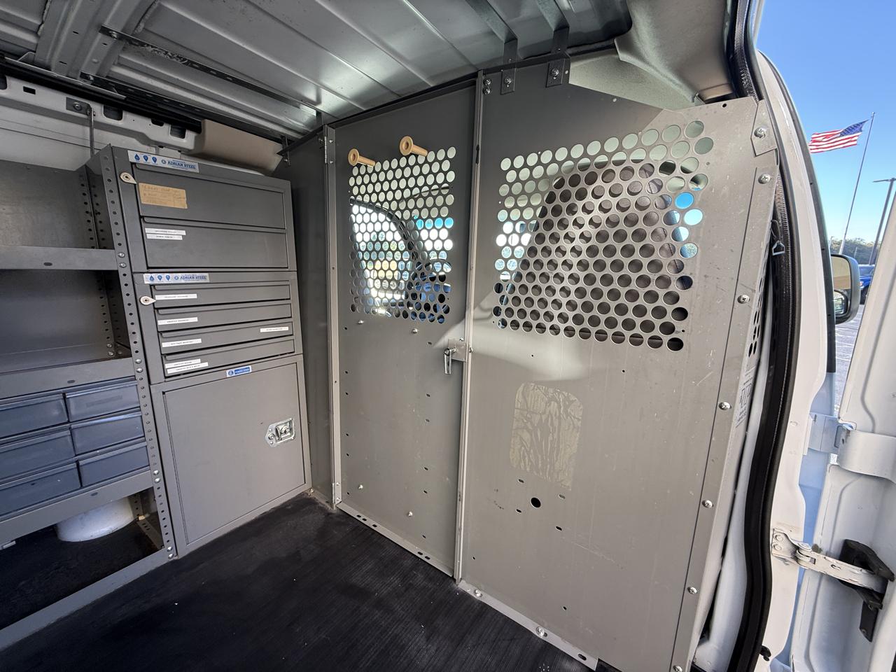GMC Savana G2500 Cargo 2005