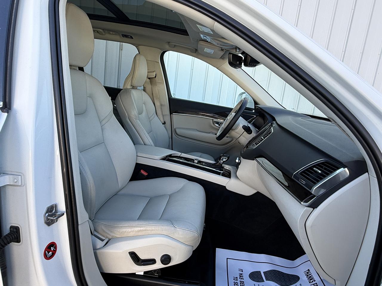 Volvo XC90 T5 Momentum 2019