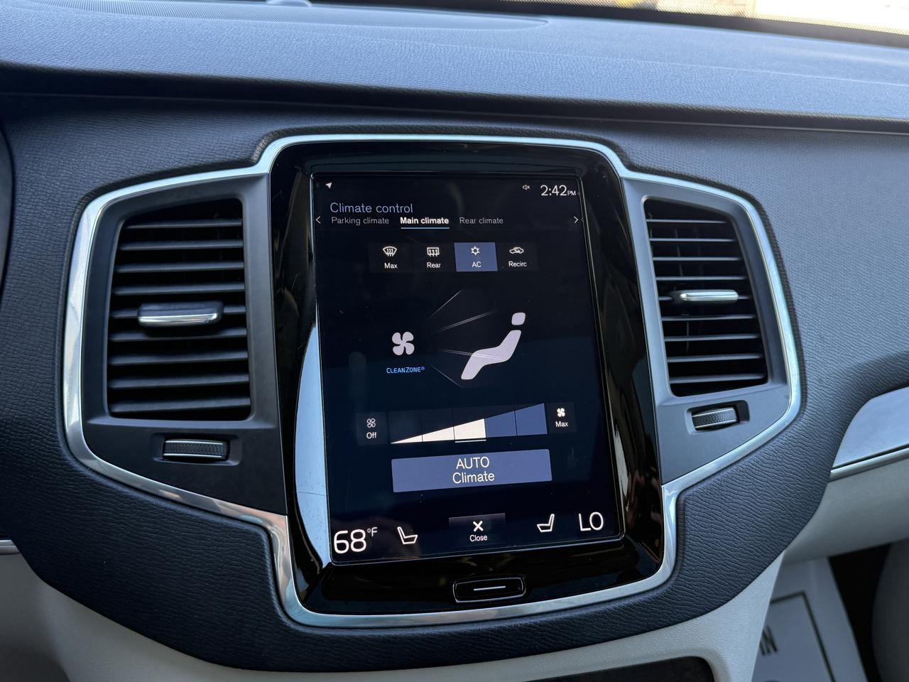 Volvo XC90 T5 Momentum 2019