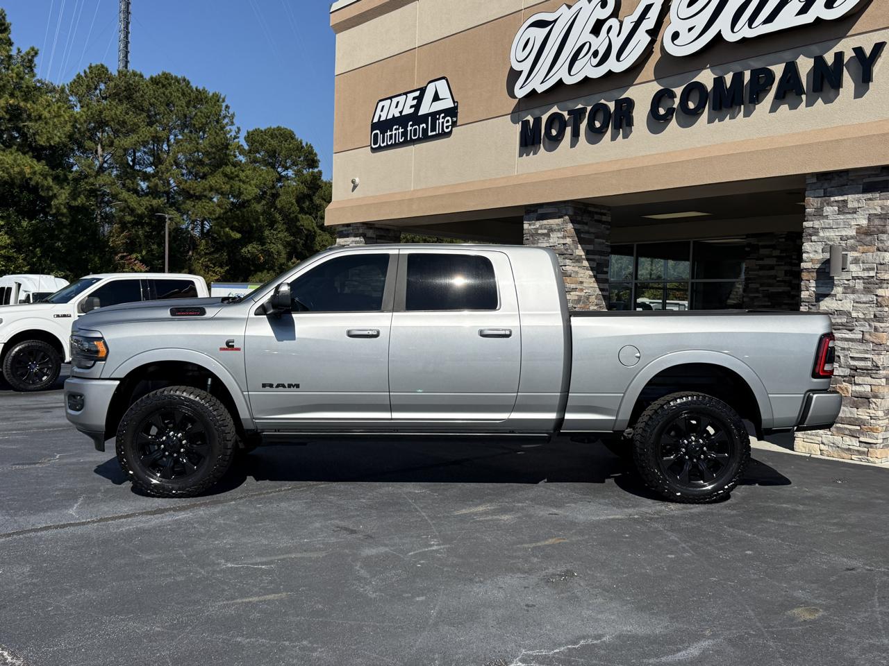RAM 2500 Limited Mega Cab 4WD 2021