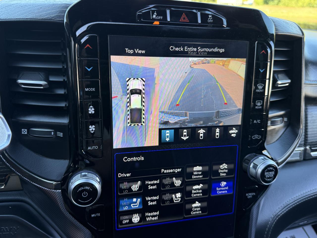RAM 2500 Limited Mega Cab 4WD 2021