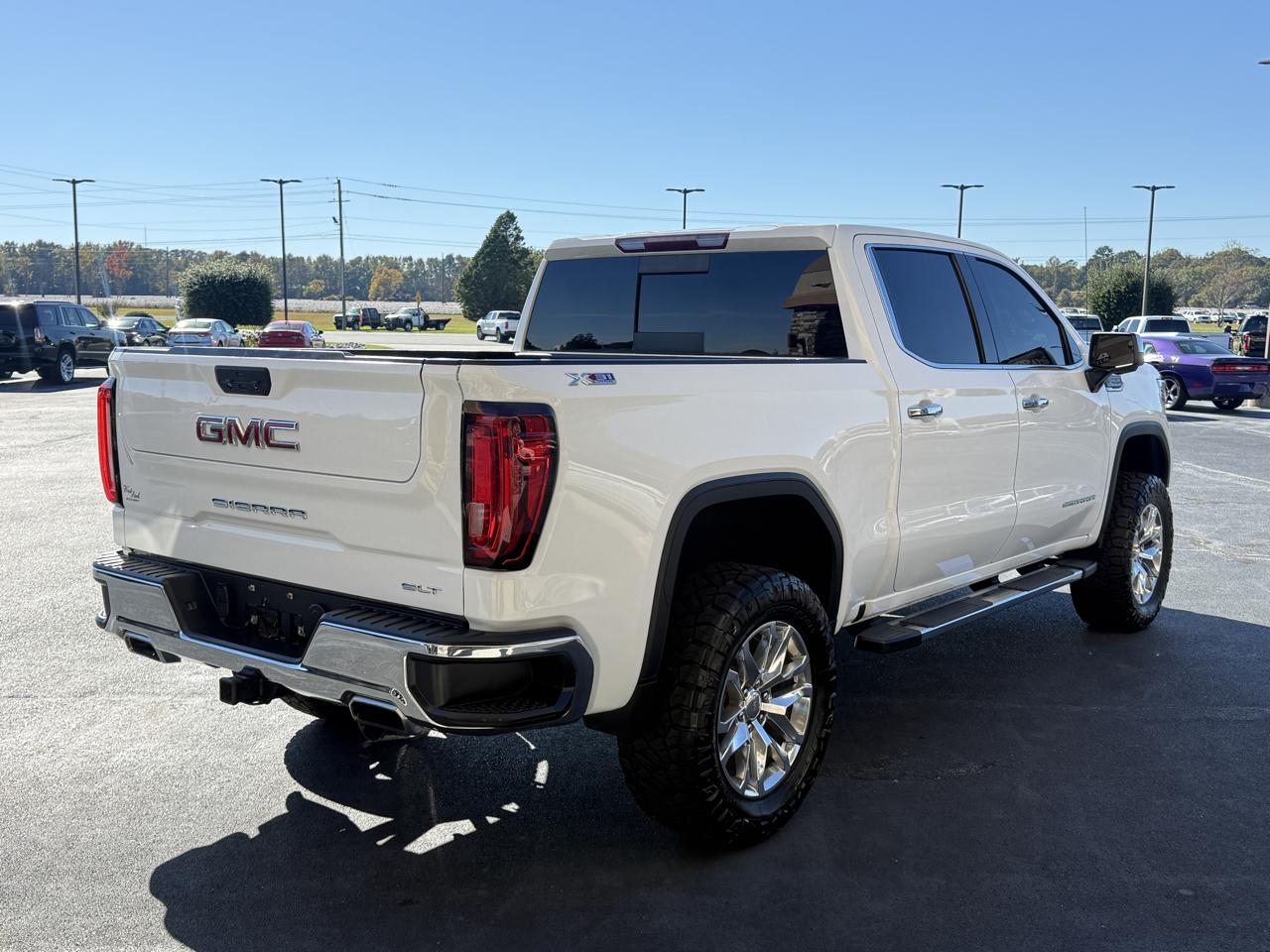 GMC Sierra 1500 SLT Crew Cab 4WD 2020