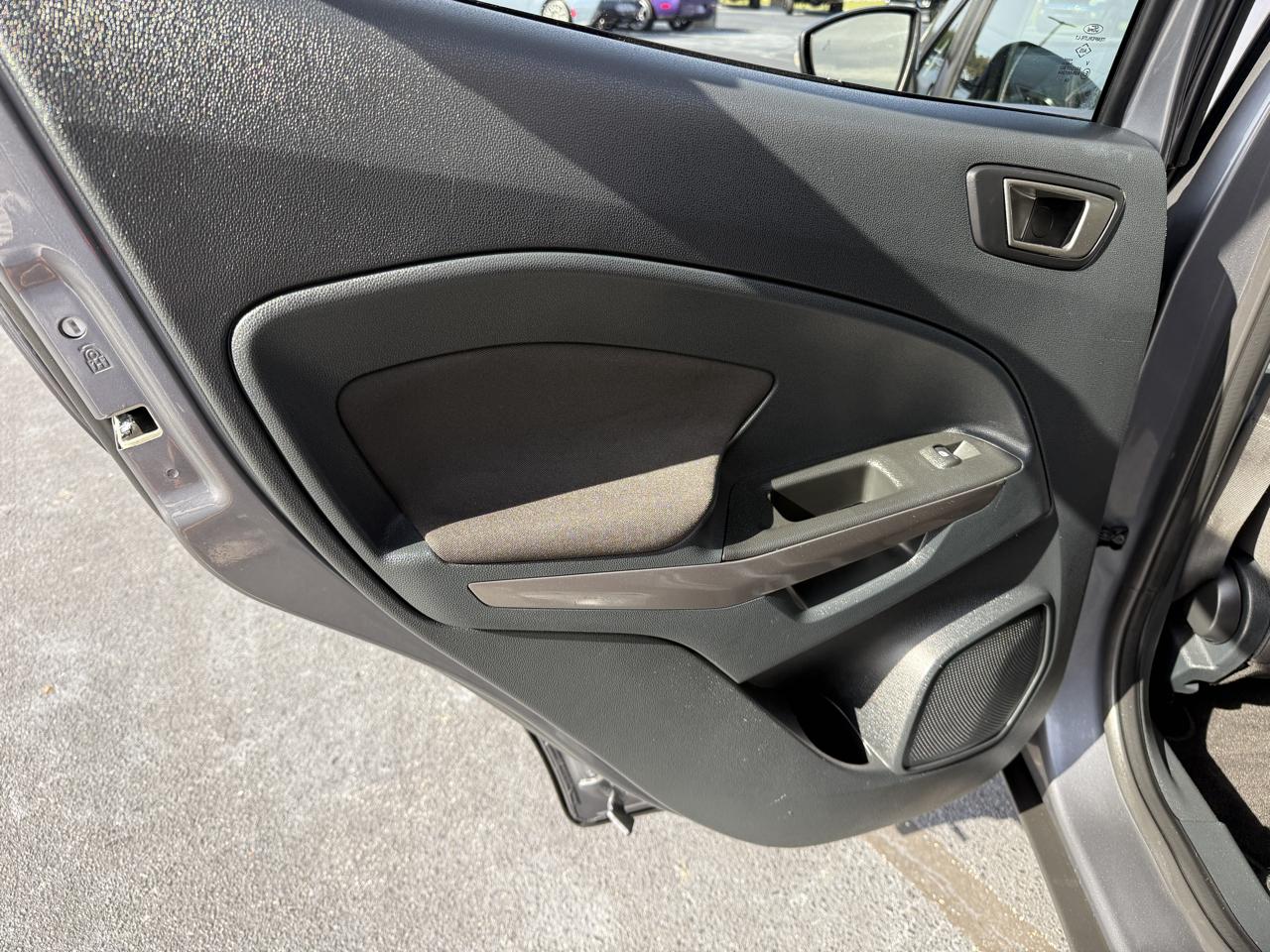Ford EcoSport SE 2021